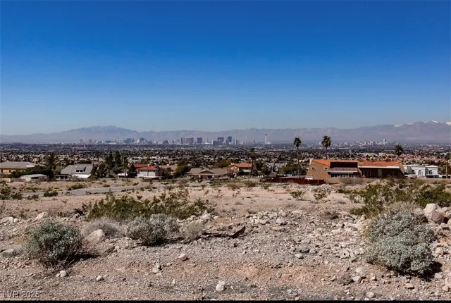 $5,000 | 440 Probst Way, Las Vegas, NV 89110