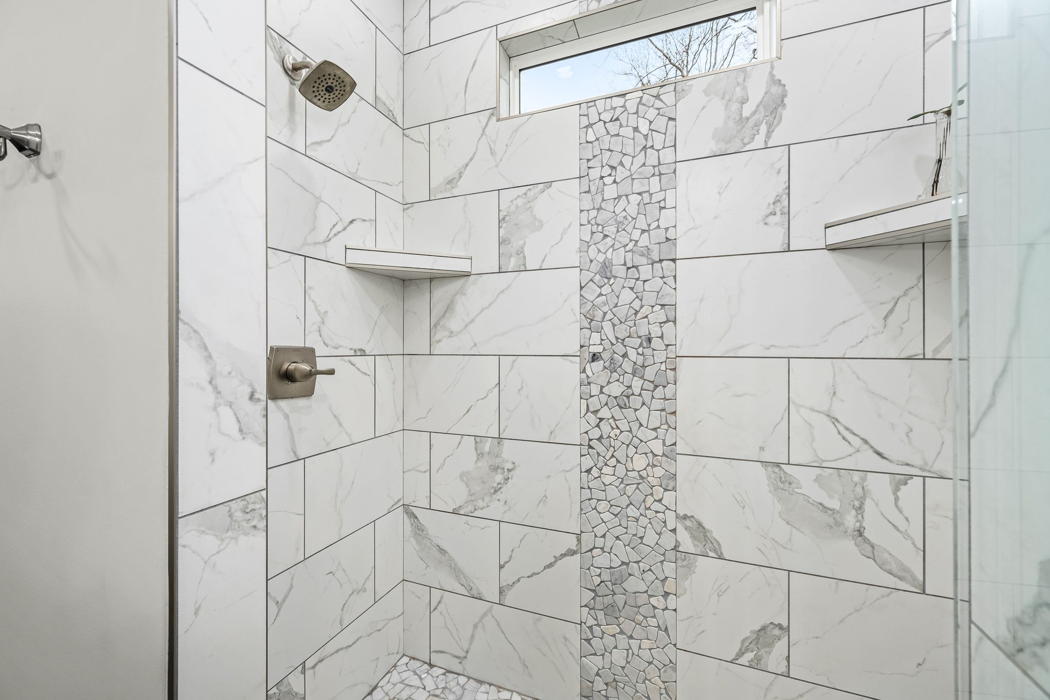 1689 Ridgeview Run Lynchburg, TN 37352 - Photo 33 of 67 a bathroom with a shower