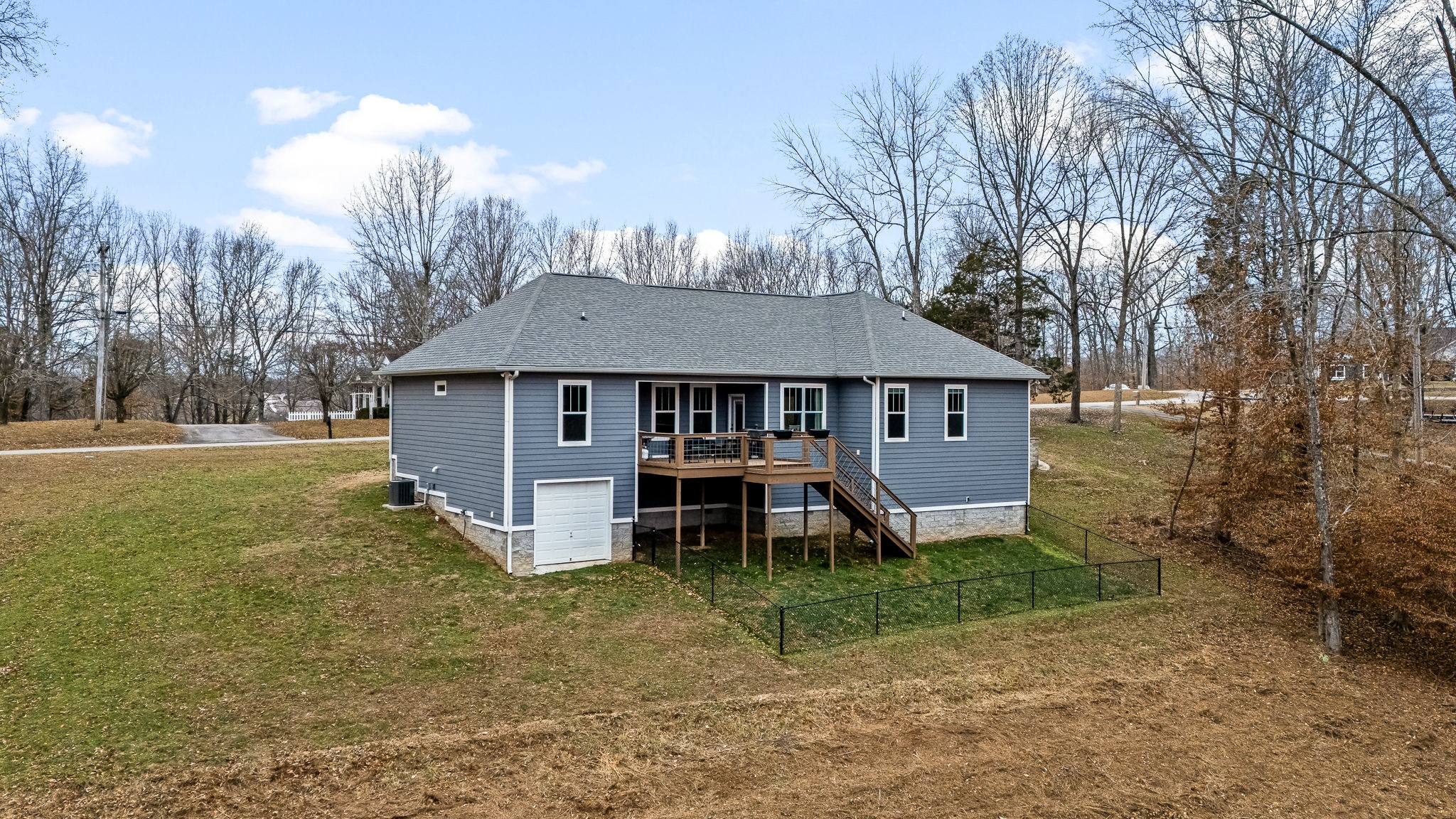 1689 Ridgeview Run Lynchburg, TN 37352 - Photo 50 of 67 front view of a house with a yard