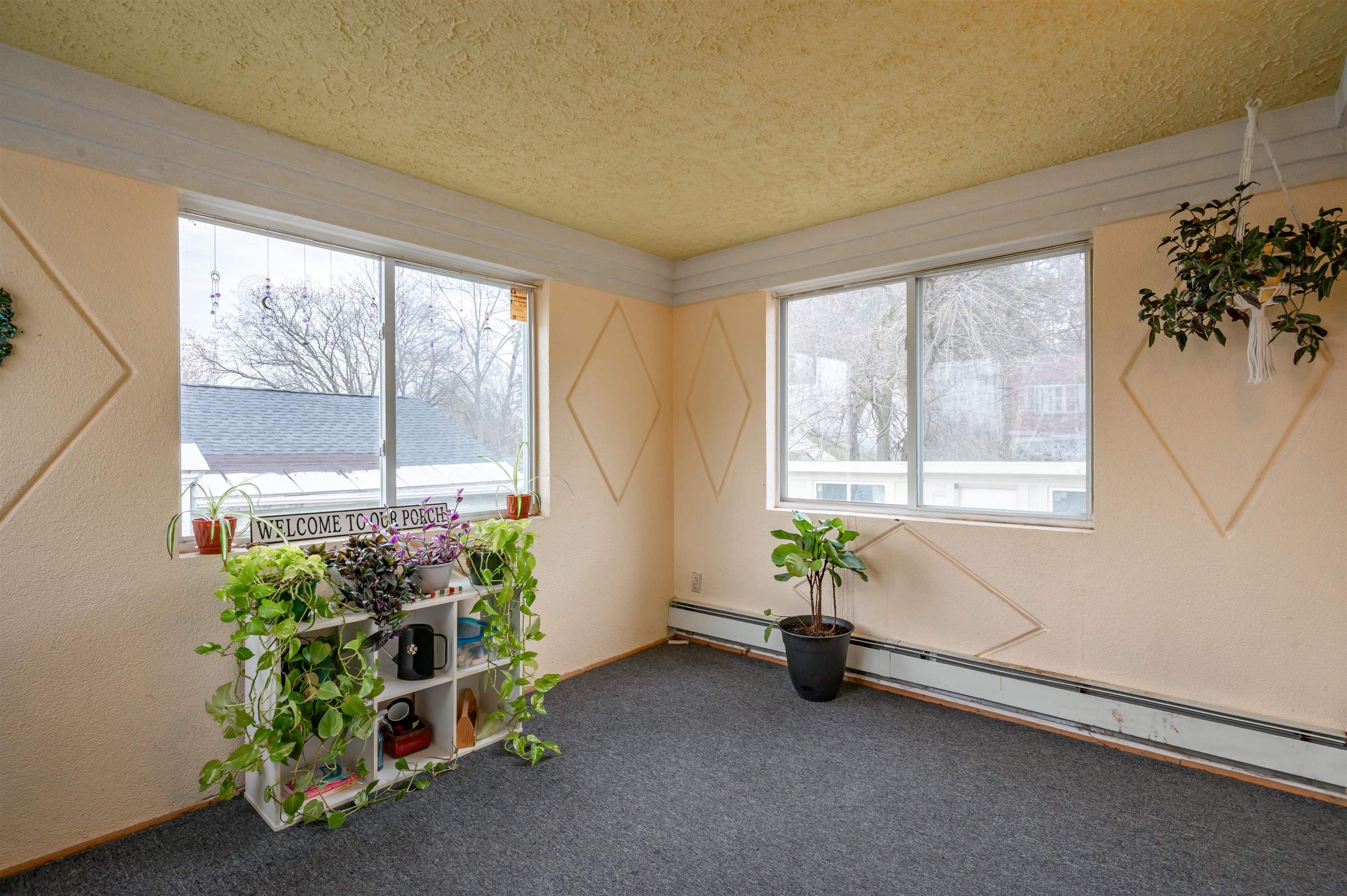 31 Rosemont Avenue Manchester, NH 03103 - Photo 29 of 46