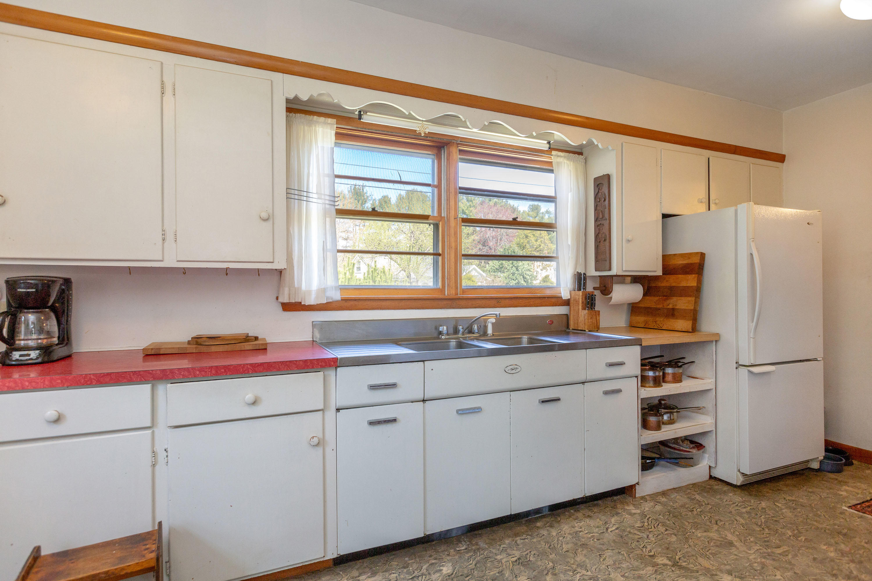 8 Meadowbrook Road Brunswick, ME 04011 - Photo 14 of 43 Meadowbrook_Baribeau_15