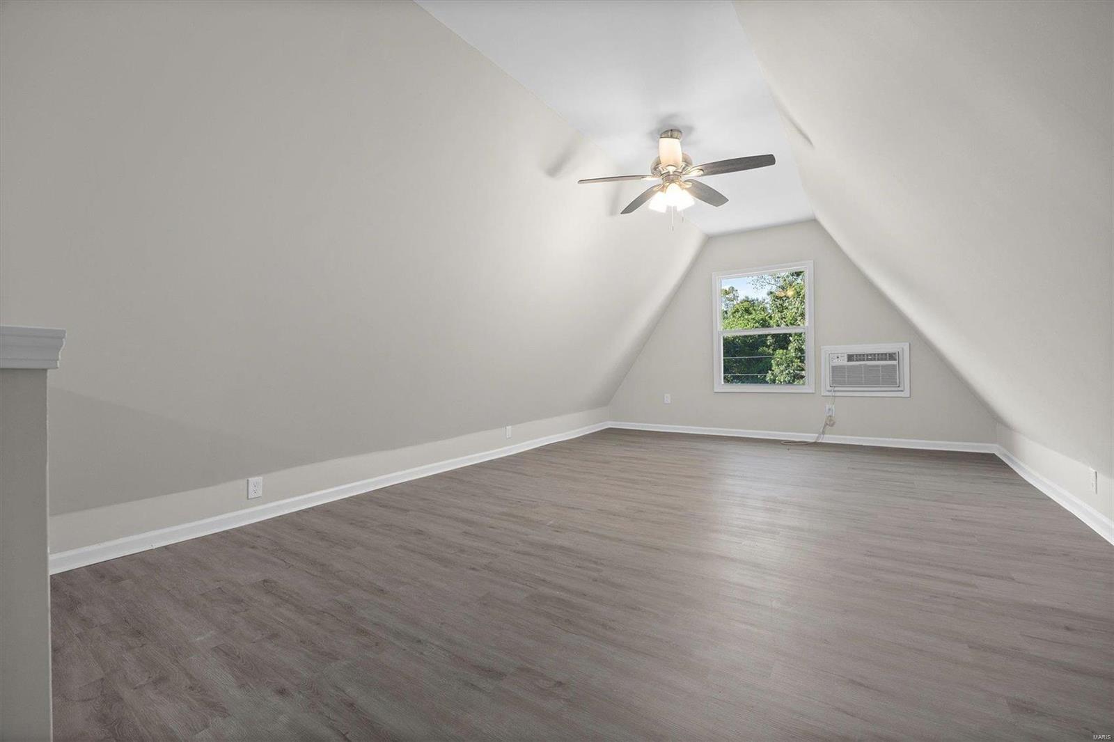 16696 Oak Bridge Road Brighton, IL 62012 - Photo 12 of 23