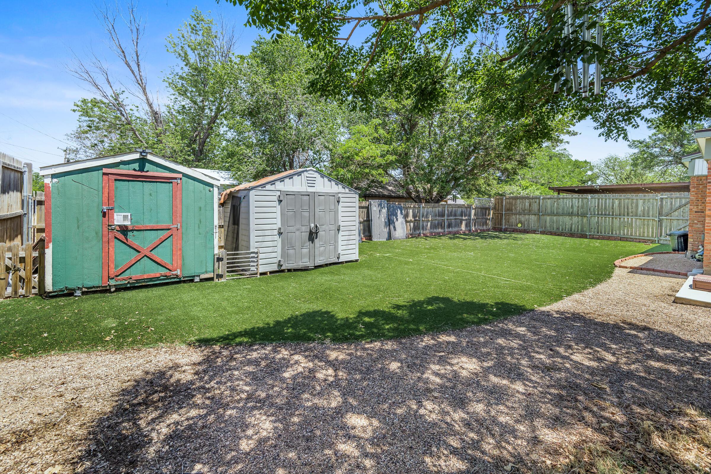 3314 Kingston Road Amarillo, TX 79106 - Photo 4 of 25 Back Yard
