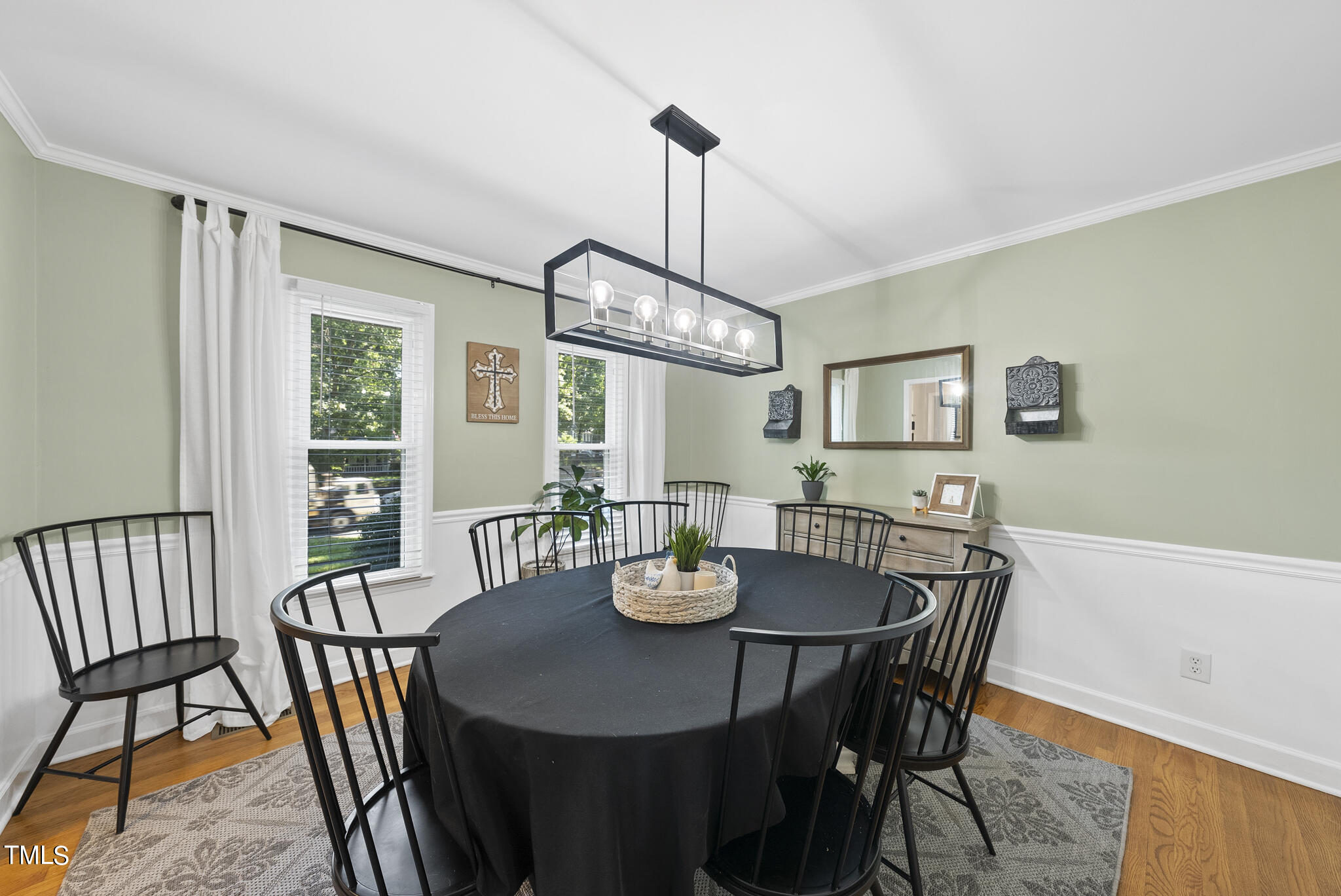 100 Brandywine Drive Raleigh, NC 27607 - Photo 2 of 27 DSC05382