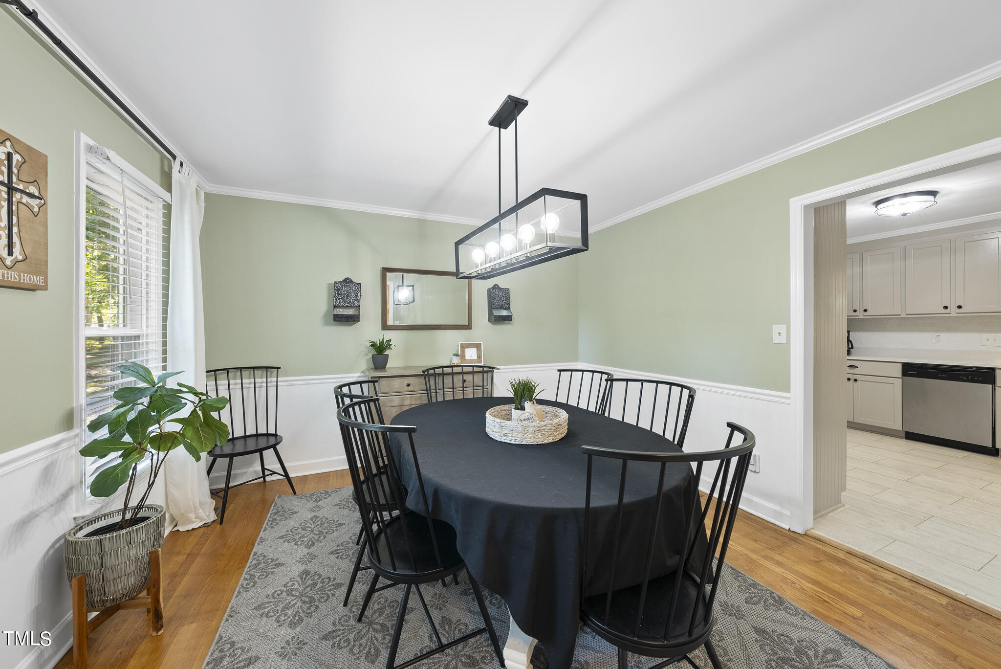 100 Brandywine Drive Raleigh, NC 27607 - Photo 5 of 27 DSC05379