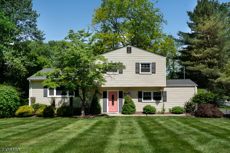 9 Lexington Road Bernards, NJ 07920 - Photo 46 of 50