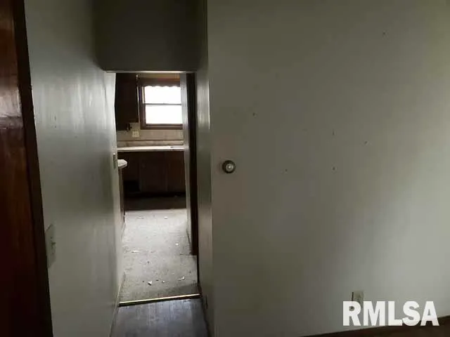 $23,500 | 915 North Madison Street, Marion, IL 62959