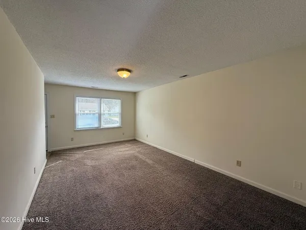 $895 | 123 Stallion Drive, Jacksonville, NC 28540