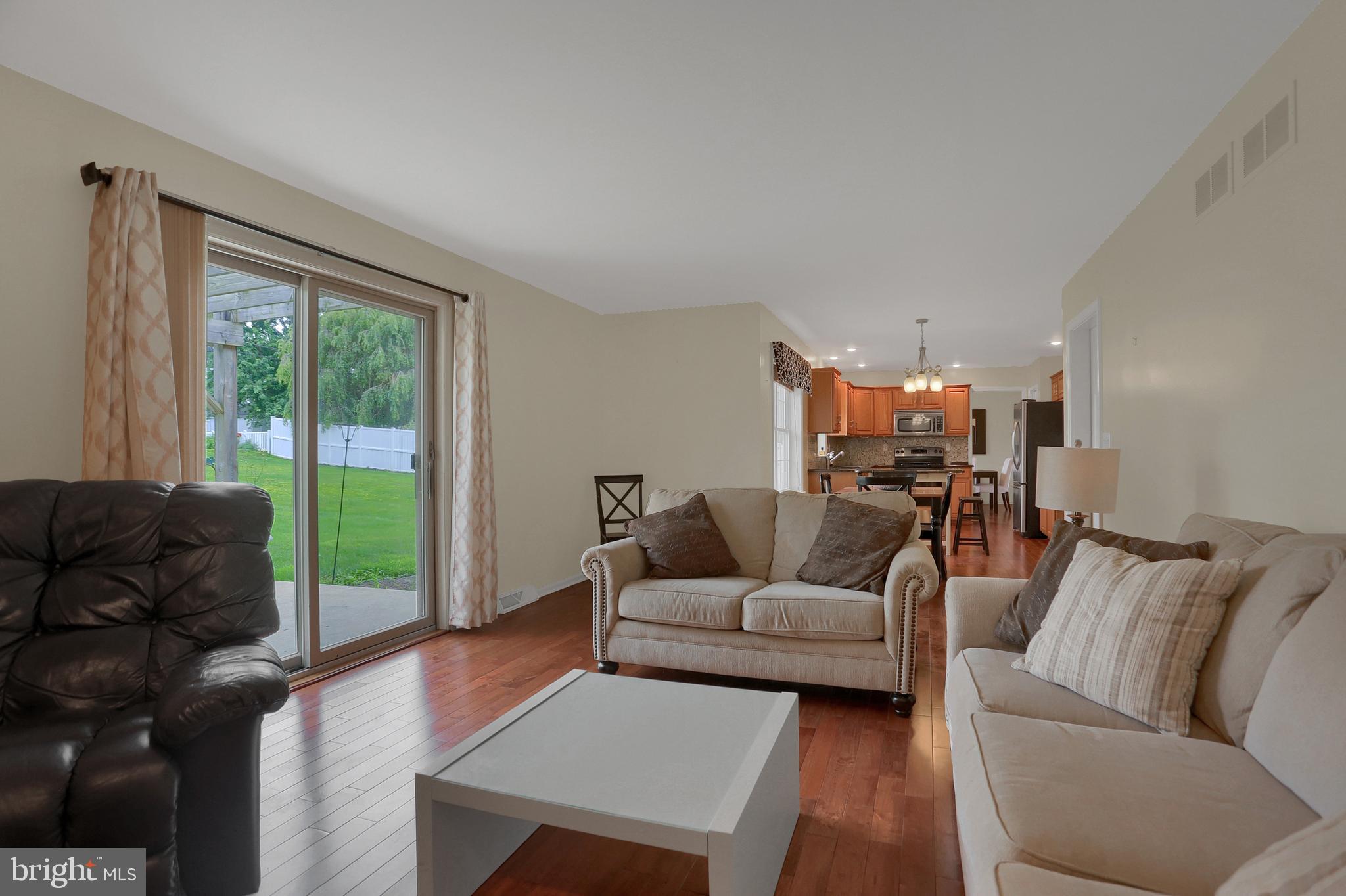 243 Browning Road Lancaster, PA 17602 - Photo 15 of 33 Gallery Image 15
