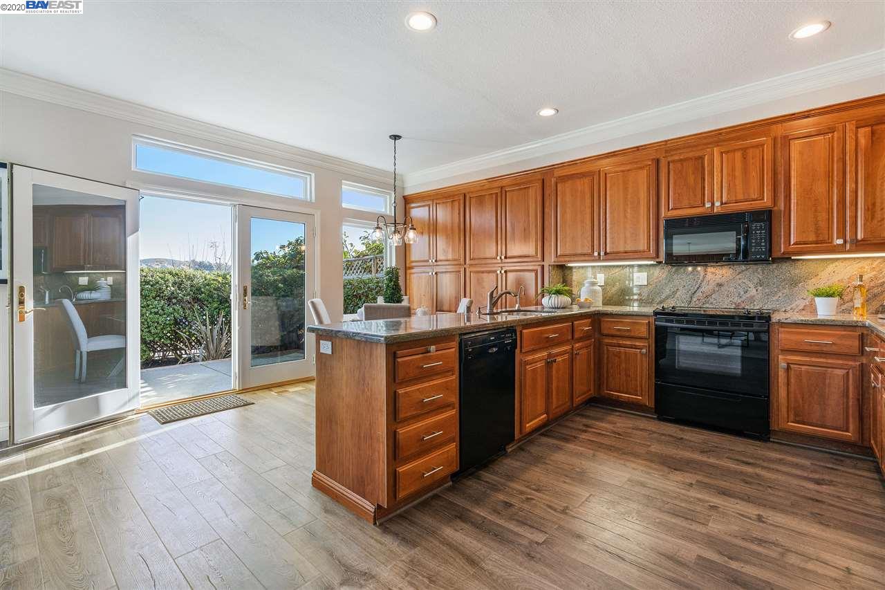 202 Lakeridge Way San Ramon, CA 94582 - Photo 16 of 40