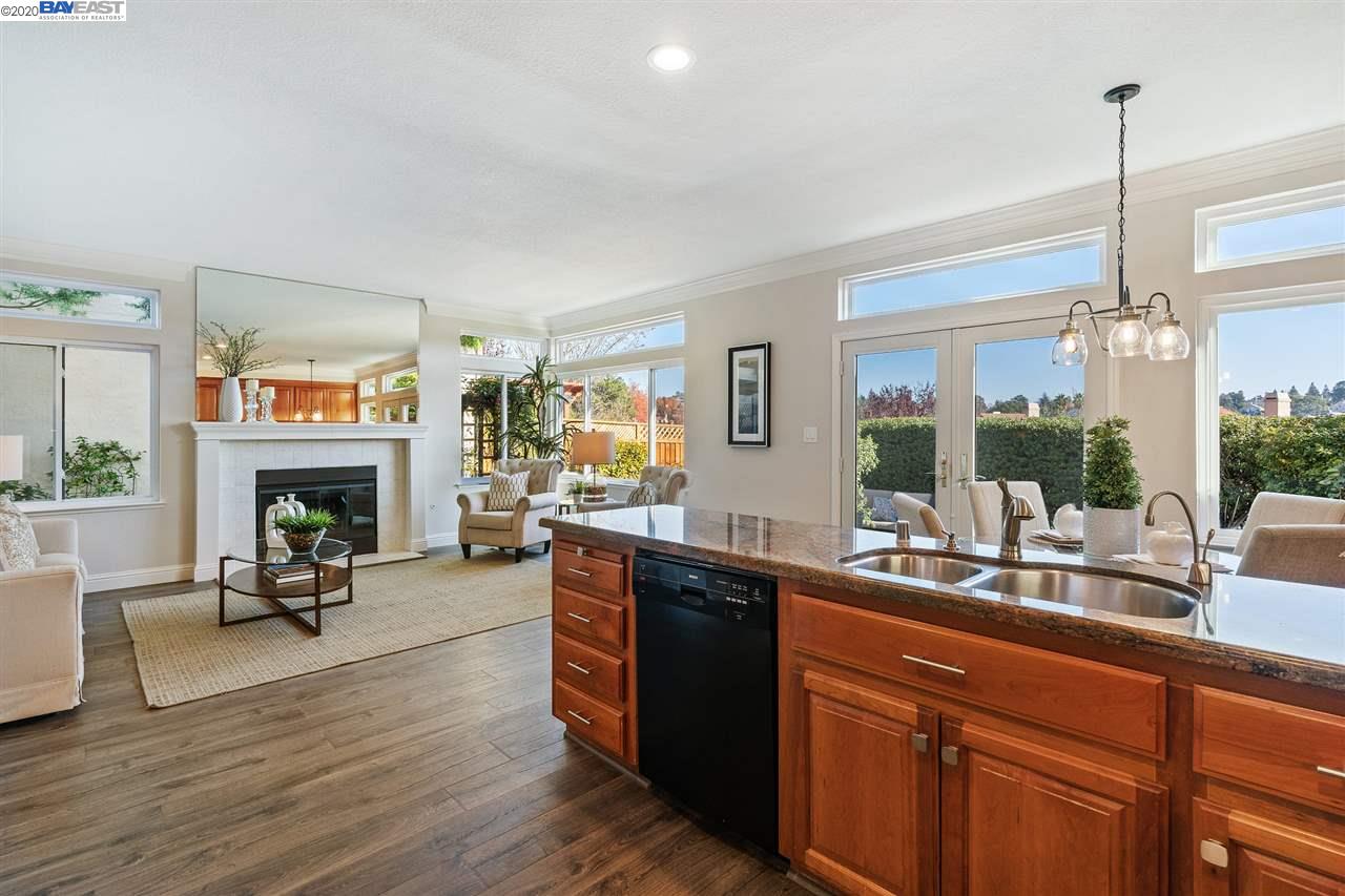 202 Lakeridge Way San Ramon, CA 94582 - Photo 18 of 40
