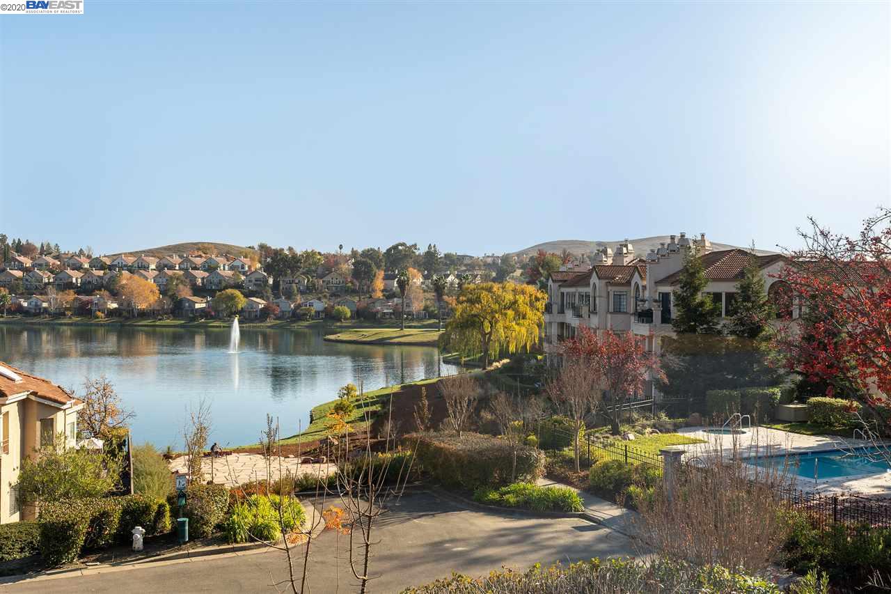 202 Lakeridge Way San Ramon, CA 94582 - Photo 29 of 40