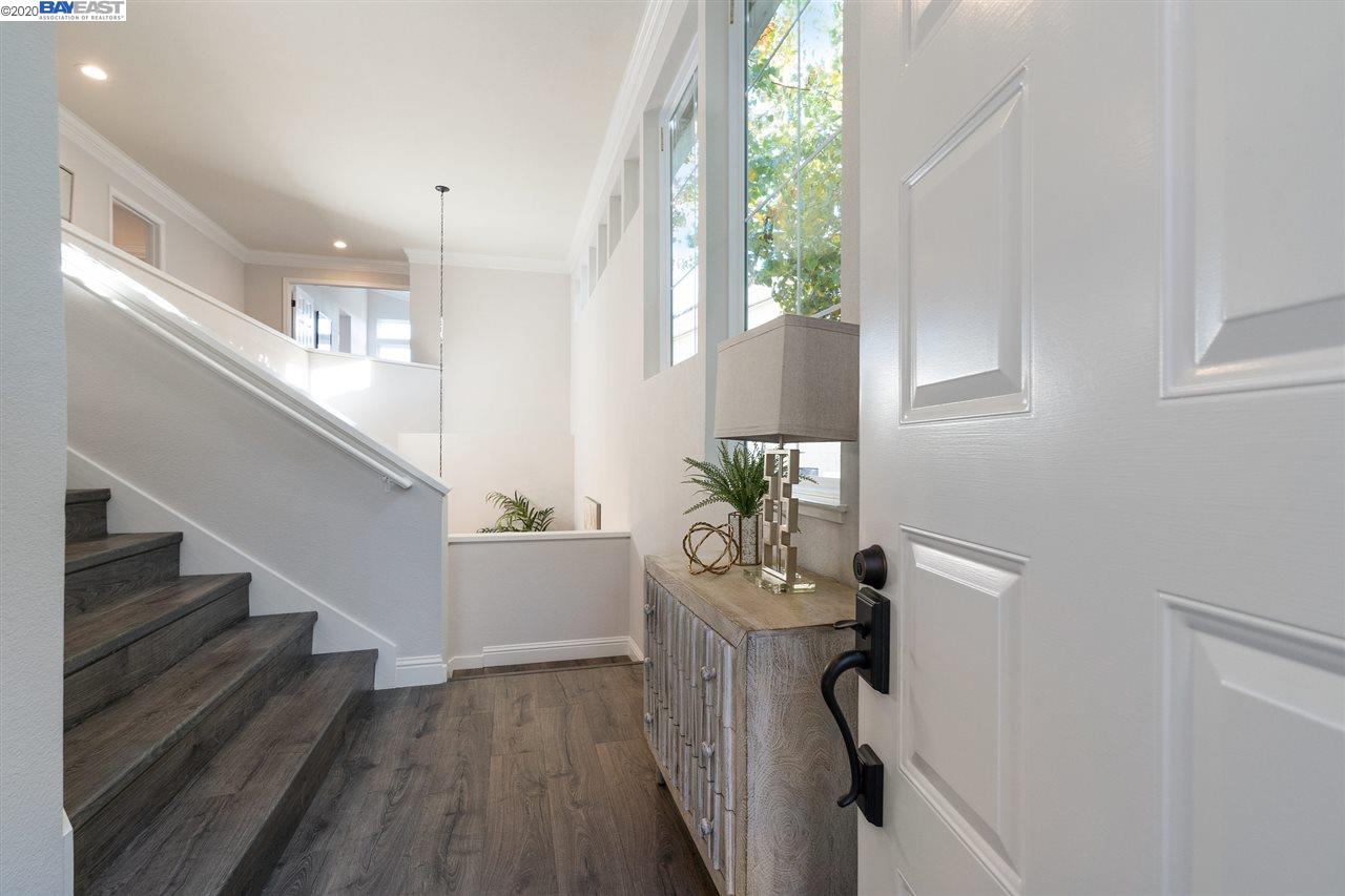 202 Lakeridge Way San Ramon, CA 94582 - Photo 6 of 40
