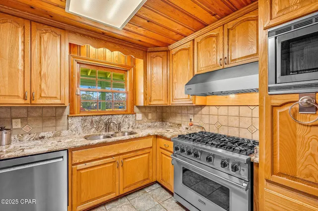 $725,000 | 7910 Gadsden Avenue, Panama City, FL 32409