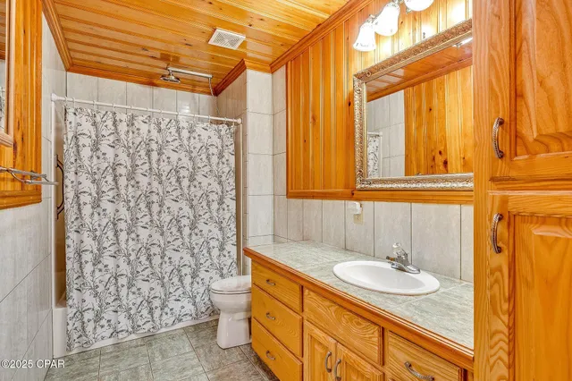 $725,000 | 7910 Gadsden Avenue, Panama City, FL 32409