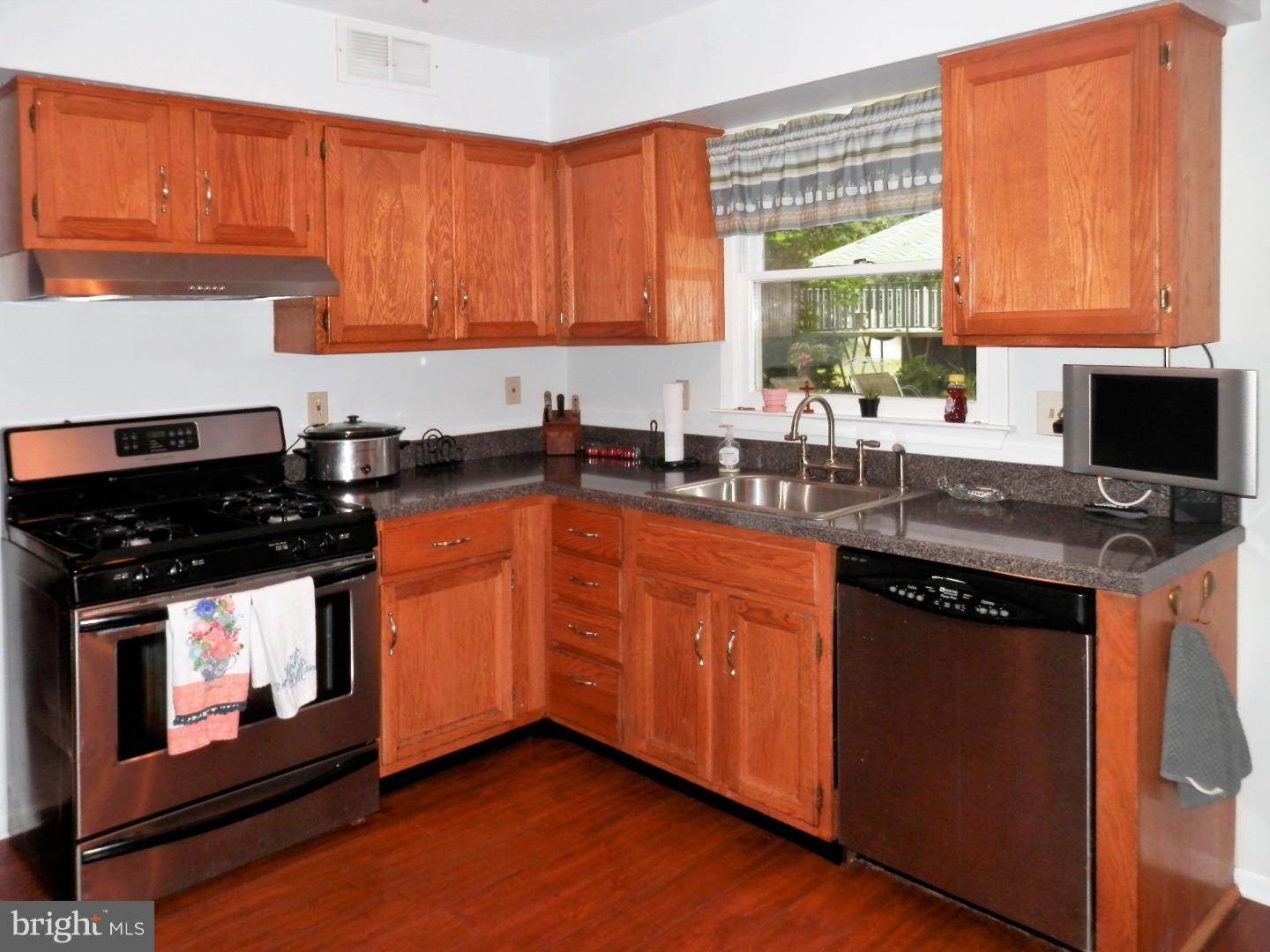 3 Framingham Road Edgewater Park, NJ 08010 - Photo 13 of 24 Gallery Image 13