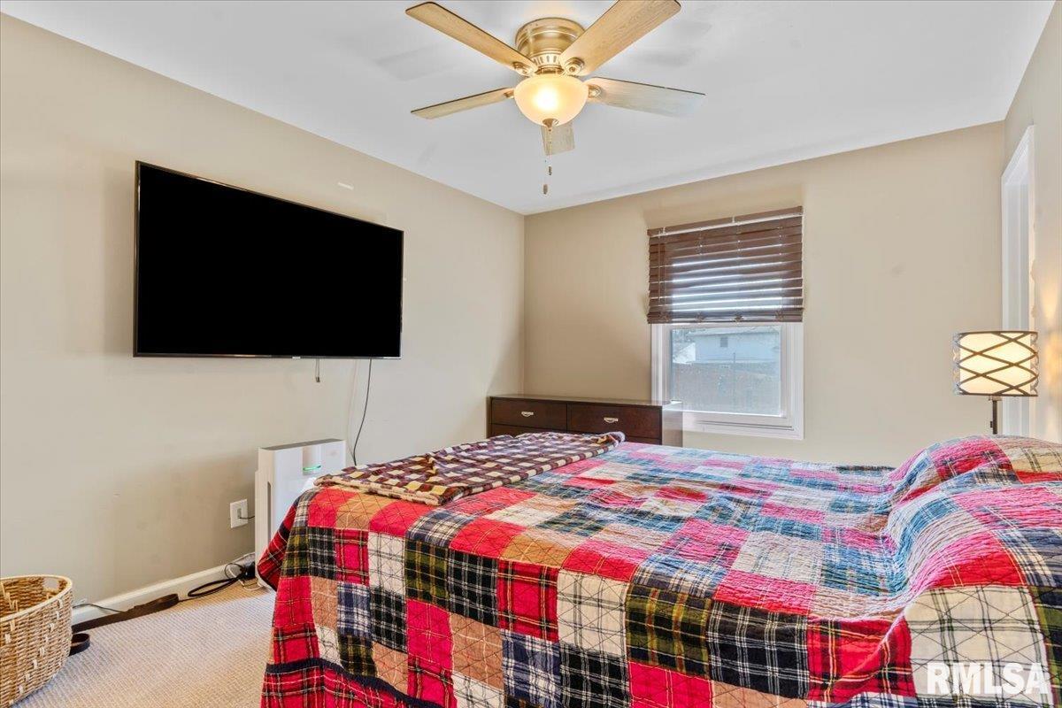 2808 Cardigan Drive Springfield, IL 62702 - Photo 16 of 32