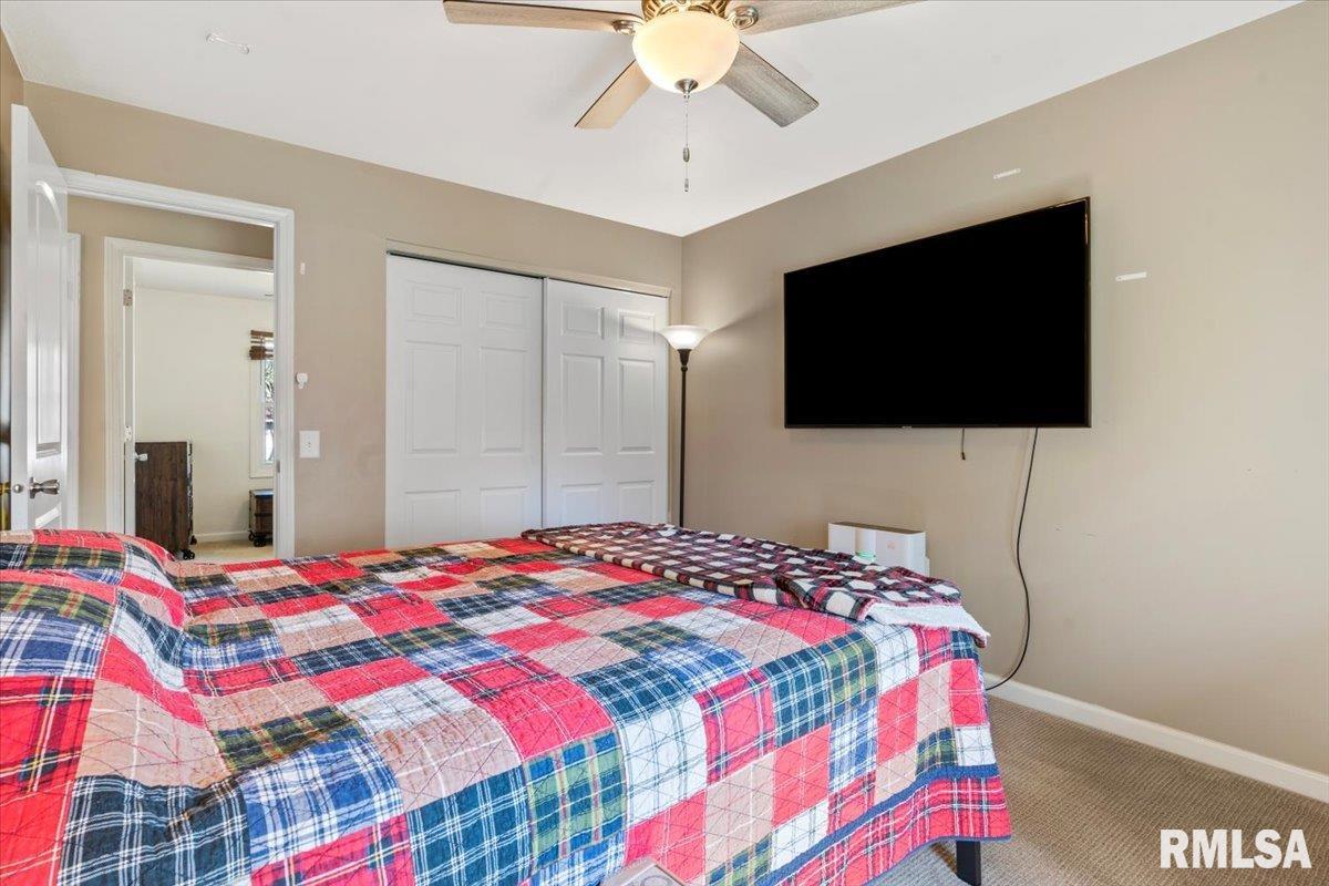 2808 Cardigan Drive Springfield, IL 62702 - Photo 18 of 32