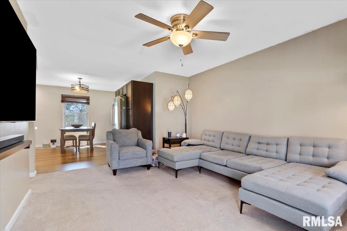 2808 Cardigan Drive Springfield, IL 62702 - Photo 8 of 32