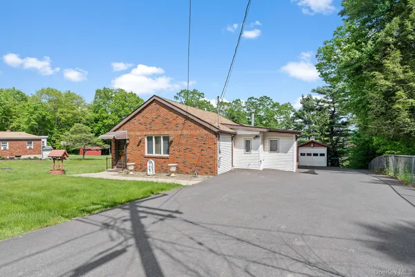 $334,900 | 31 Highview Terrace, Bloomingburg, NY 12721