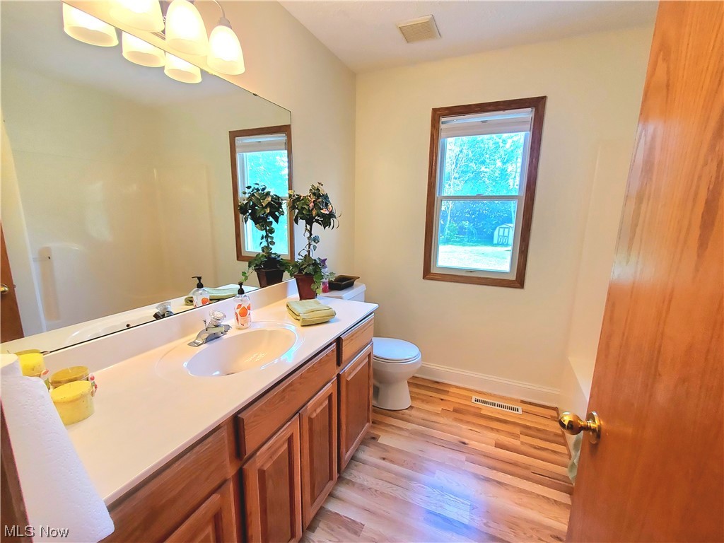 3844 Boston Road Brunswick, OH 44212 - Photo 13 of 32 Gallery Image 13