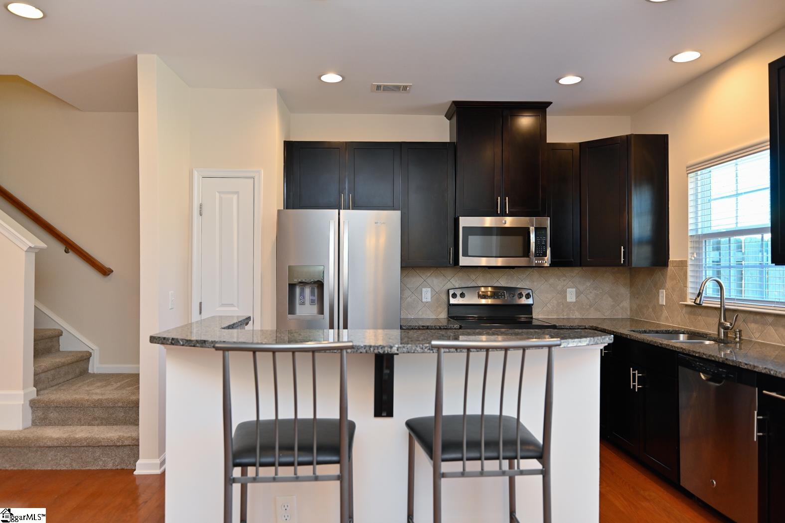 405 Christiane Way Greenville, SC 29607 - Photo 7 of 30 Gallery Image 7
