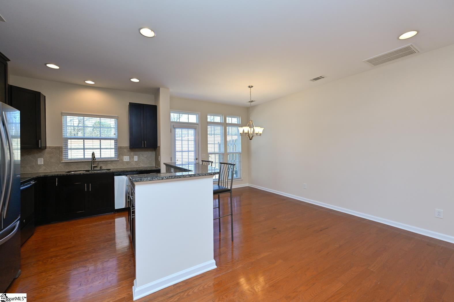 405 Christiane Way Greenville, SC 29607 - Photo 9 of 30 Gallery Image 9