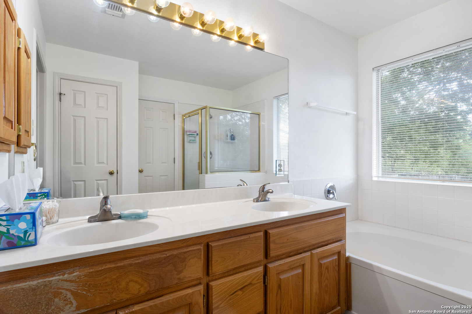 7026 Misty Ridge Drive Converse, TX 78109 - Photo 9 of 19