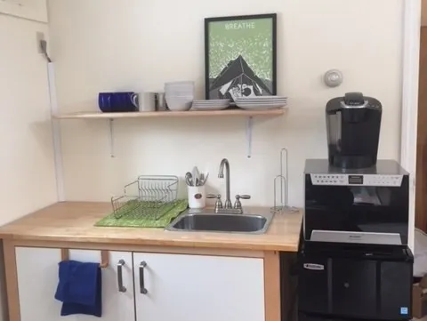 $1,250 | 290 North Pleasant Street, Unit 3, Amherst, MA 01002