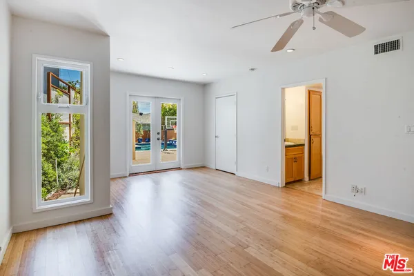 $11,500 | 224 Sunridge Street, Playa del Rey, CA 90293