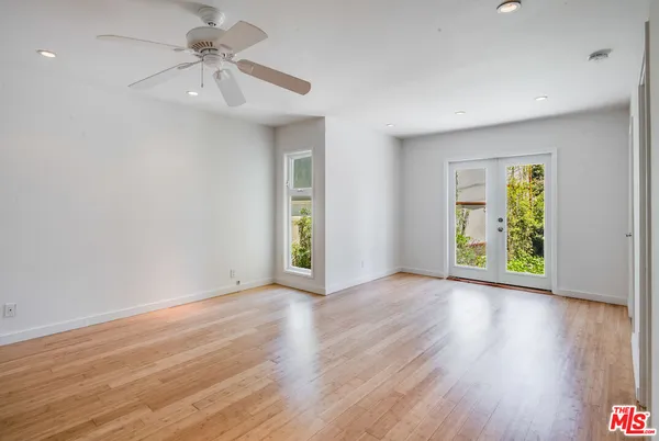 $11,500 | 224 Sunridge Street, Playa del Rey, CA 90293