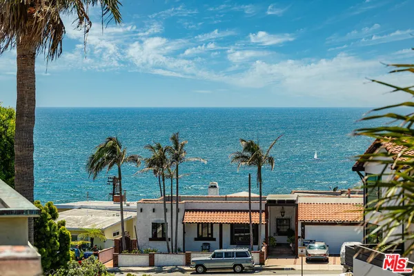 $11,500 | 224 Sunridge Street, Playa del Rey, CA 90293