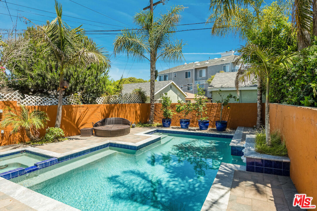 224 Sunridge Street Playa del Rey, CA 90293 - Photo 35 of 44 a view of a backyard with plants and a patio