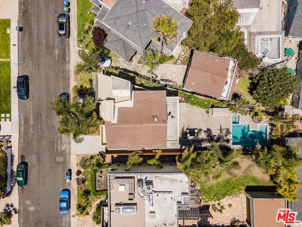 $11,500 | 224 Sunridge Street, Playa del Rey, CA 90293