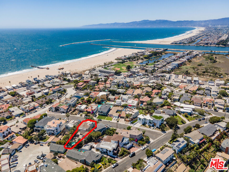 224 Sunridge Street Playa del Rey, CA 90293 - Photo 44 of 44 an aerial view of beach and ocean