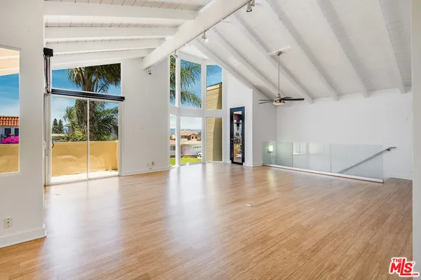 $11,500 | 224 Sunridge Street, Playa del Rey, CA 90293