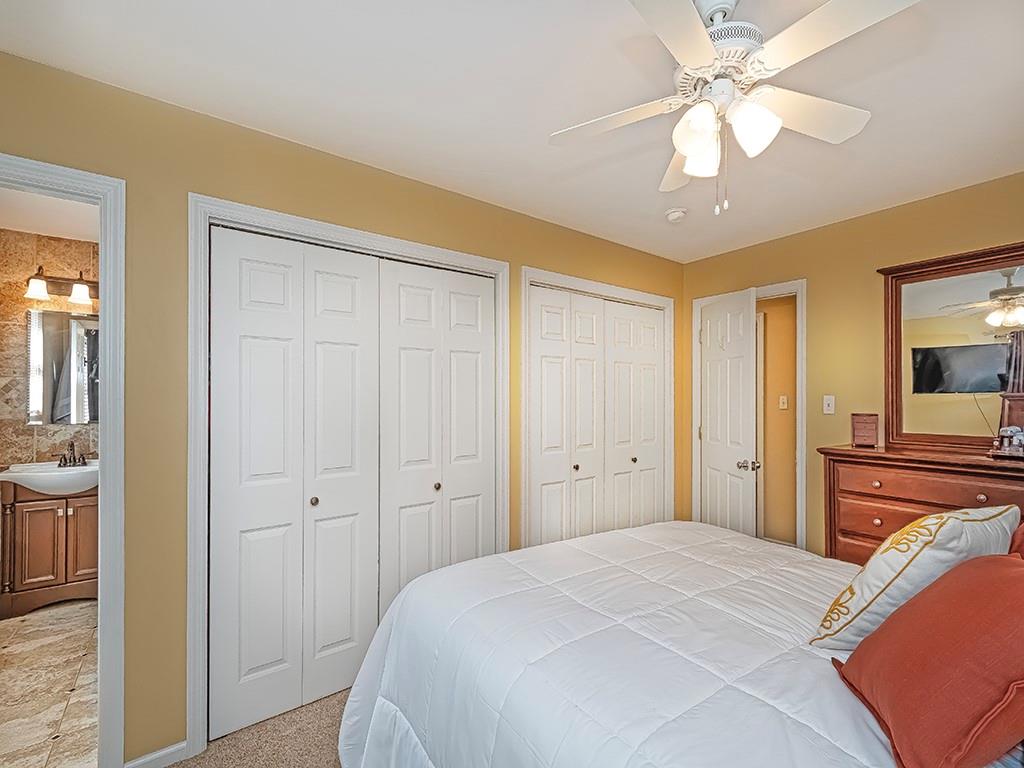 5060 Hardt Road Gibsonia, PA 15044 - Photo 10 of 25 Gallery Image 10