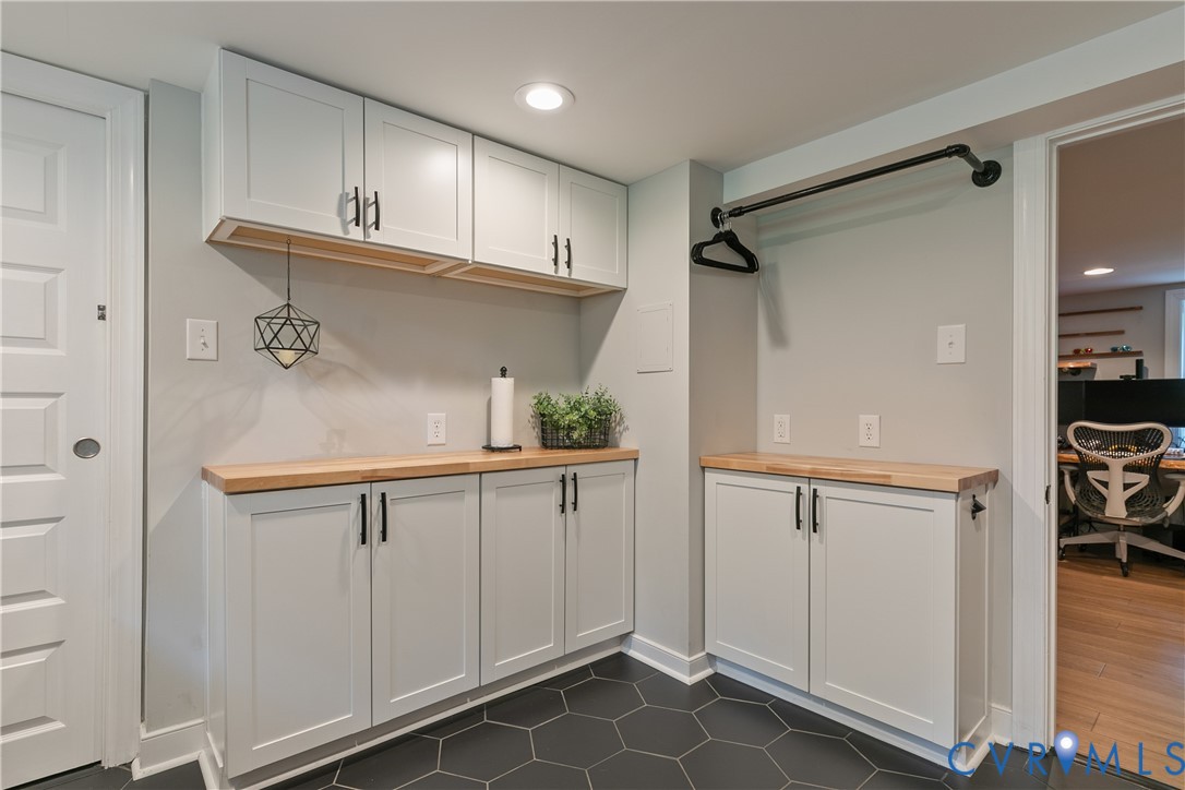 4549 Arrowhead Road Richmond, VA 23235 - Photo 46 of 75 A drying station for your clothes adds thoughtful