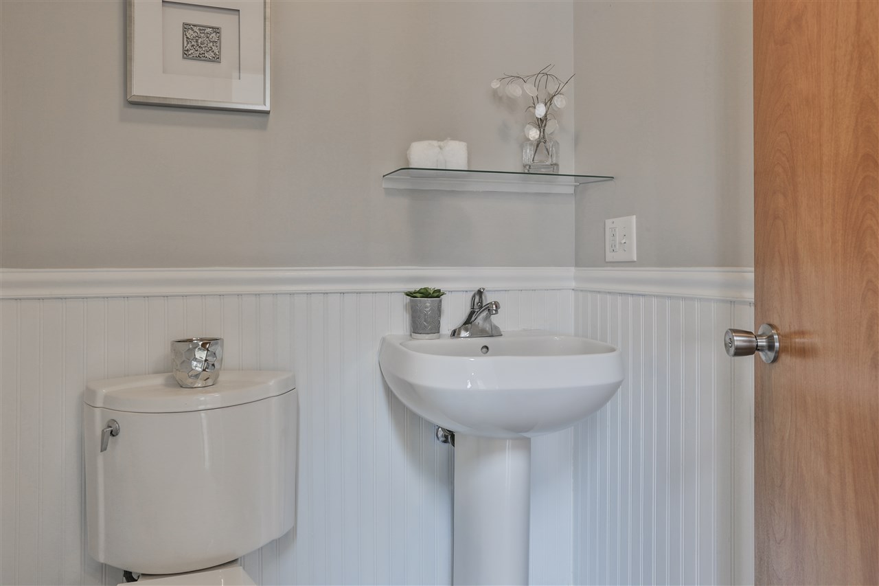 18 Old Manchester Road Amherst, NH 03031 - Photo 33 of 40 Gallery Image 33
