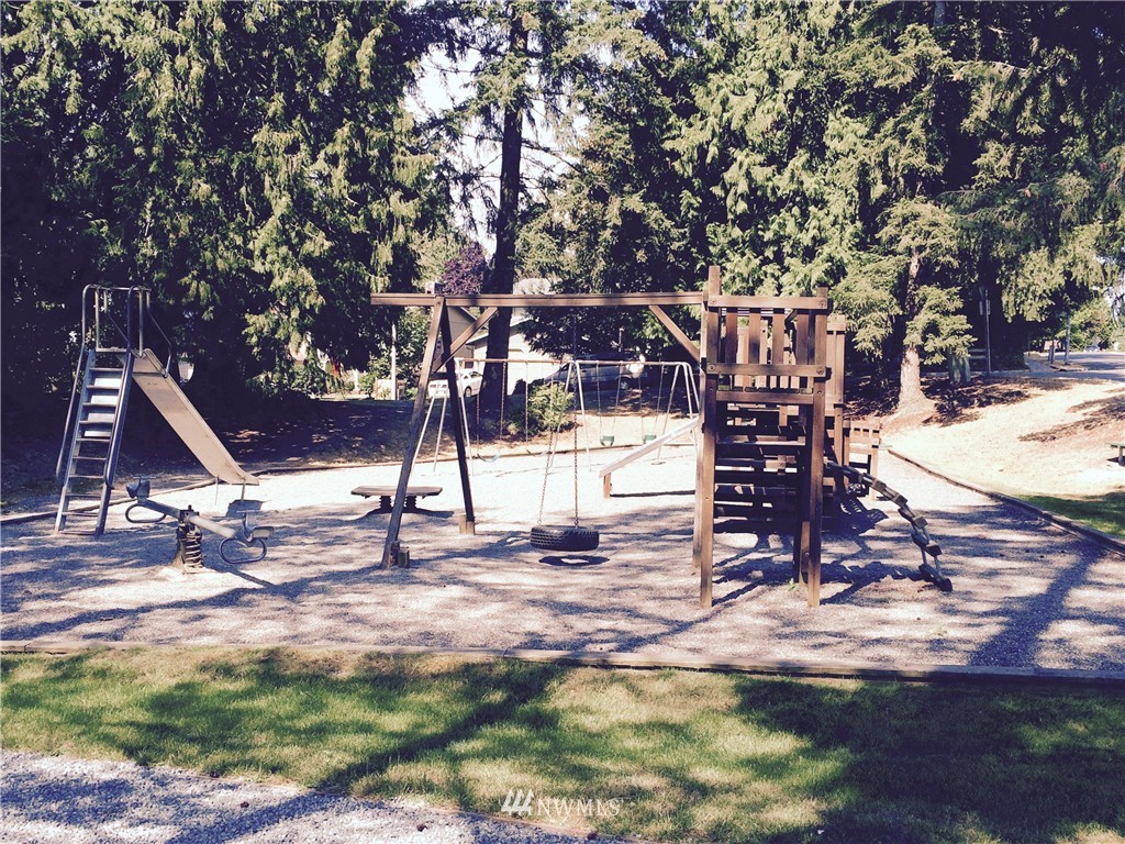 2126 172nd Place Southeast Bothell, WA 98012 - Photo 24 of 25