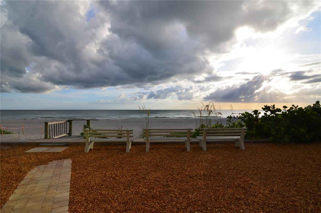 4420 Exeter Drive, Unit 208 Longboat Key, FL 34228 - Photo 25 of 28