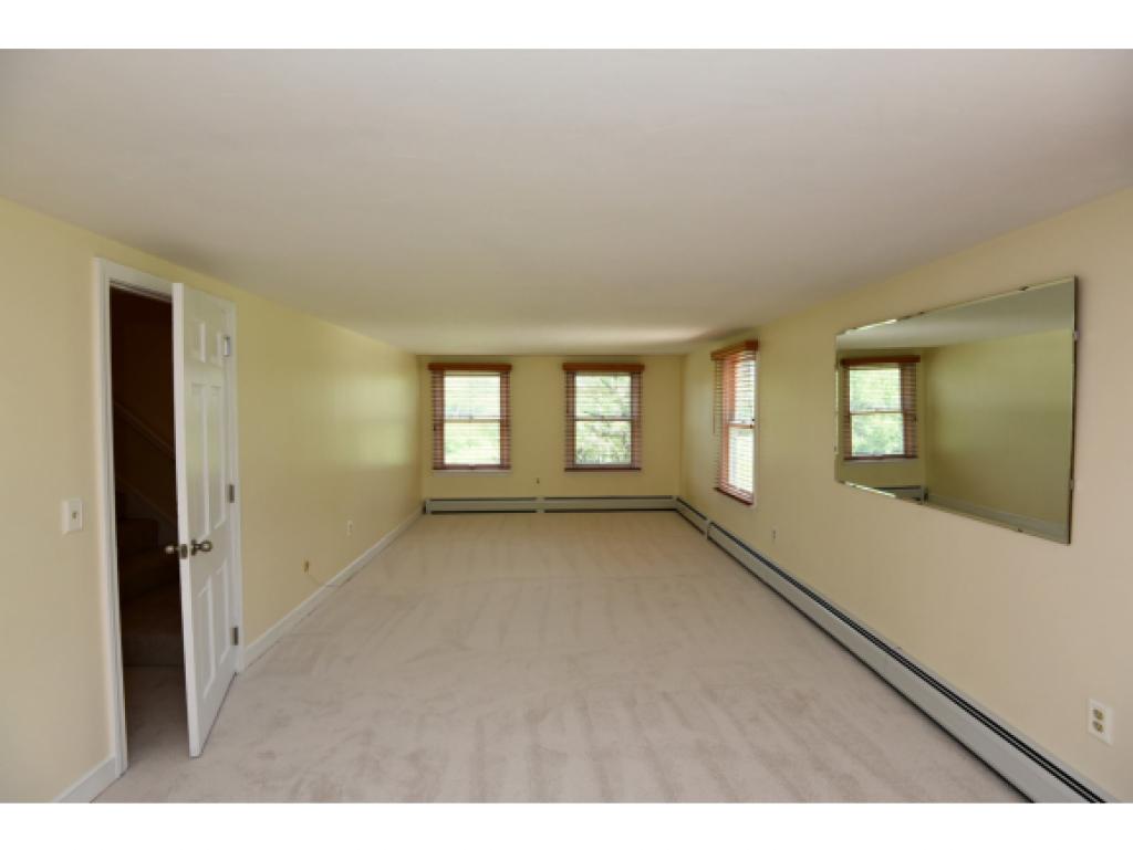 28 Thornton Ferry Rd II Amherst, NH 03031 - Photo 18 of 35 Gallery Image 18
