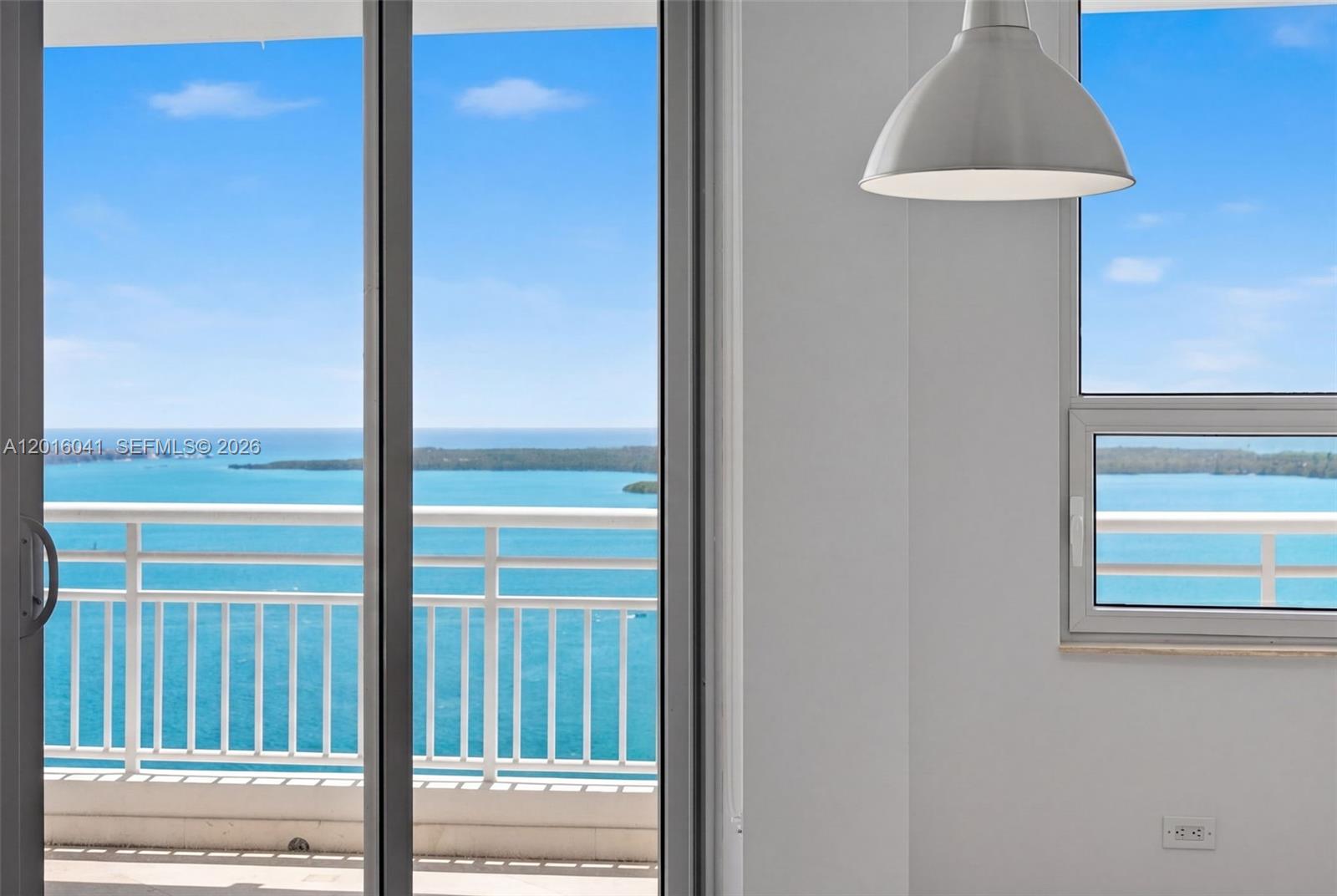 808 Brickell Key Drive, Unit 3304 Miami, FL 33131 - Photo 48 of 70