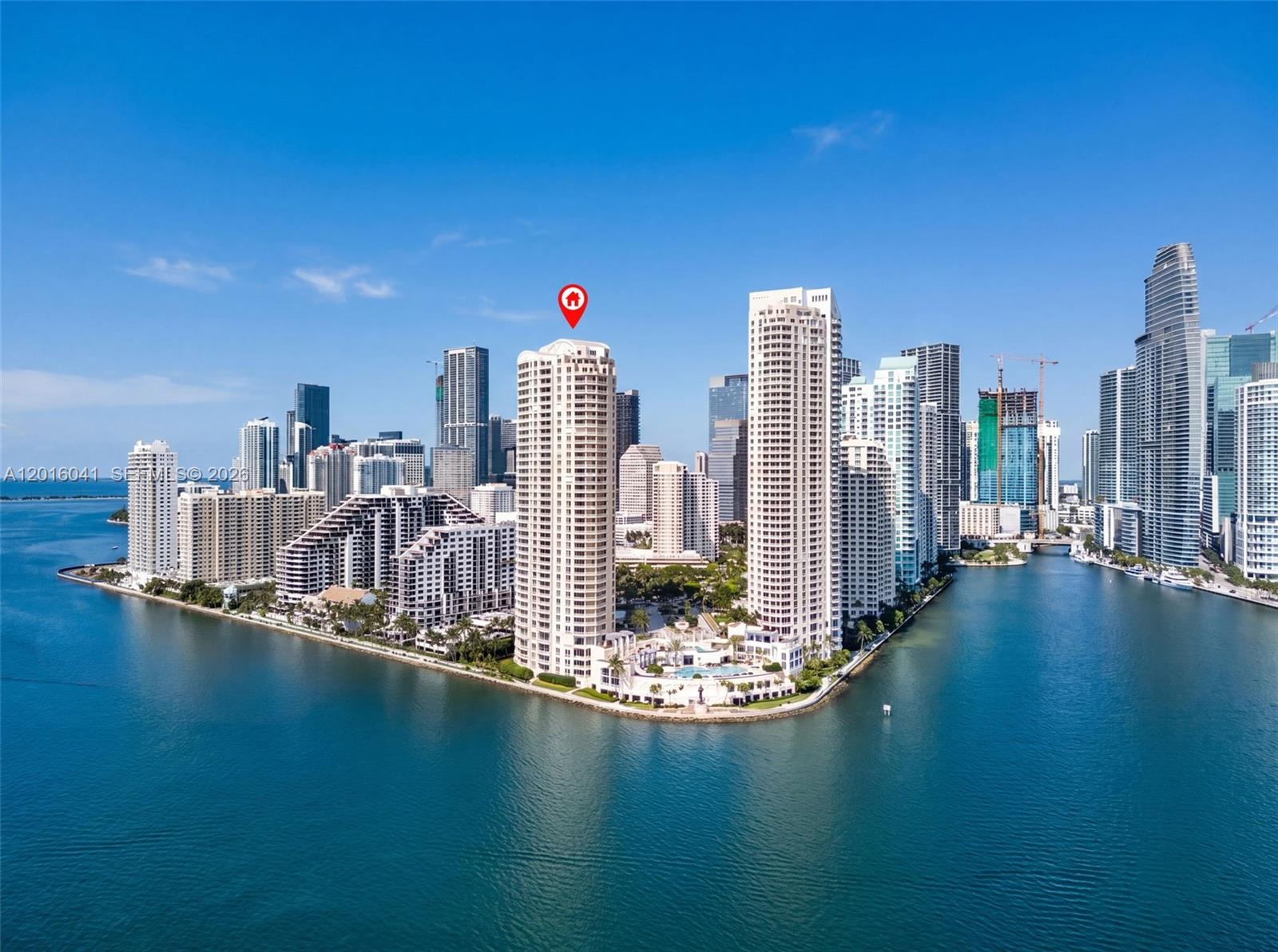 808 Brickell Key Drive, Unit 3304 Miami, FL 33131 - Photo 8 of 70