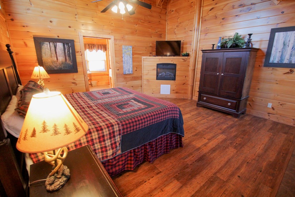 1306 Timberwolf Way Sevierville, TN 37876 - Photo 17 of 34 Gallery Image 17