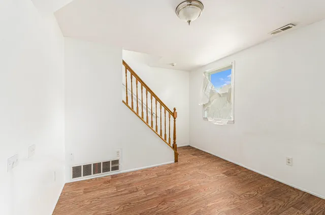 $112,000 | 12023 Norborne, Redford, MI 48239