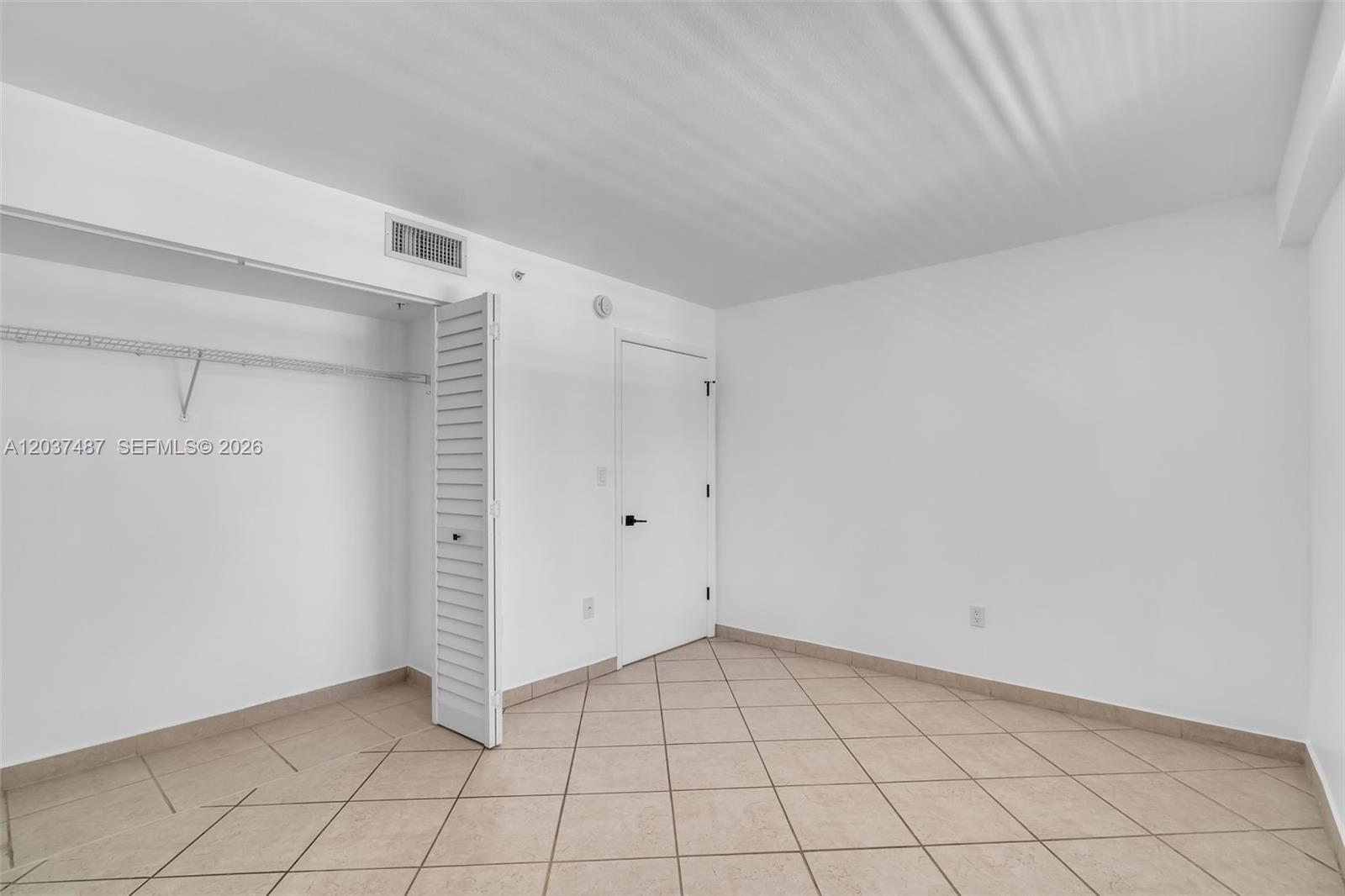1401 Bay Road, Unit 409 Miami Beach, FL 33139 - Photo 17 of 26
