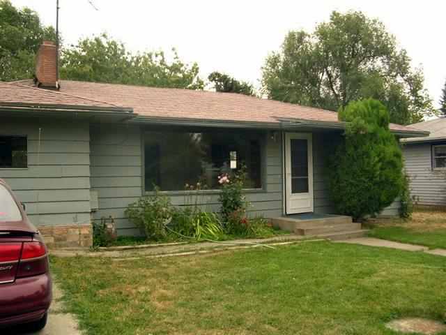 2208 North Vista Road Spokane Valley, WA 99212 - Photo 1 of 9