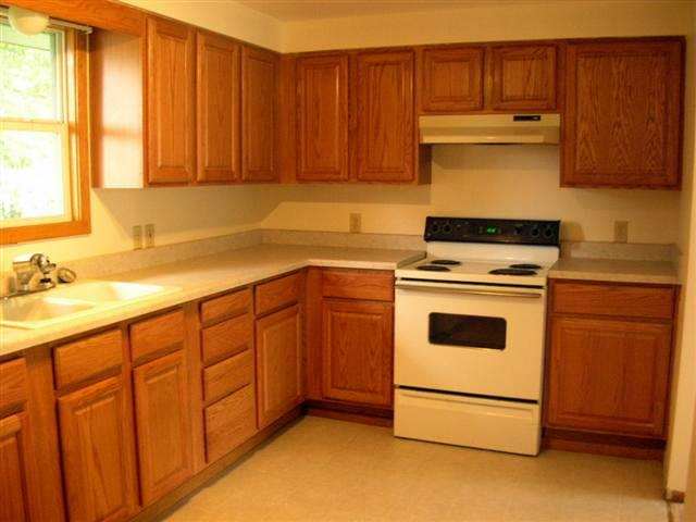 2208 North Vista Road Spokane Valley, WA 99212 - Photo 2 of 9