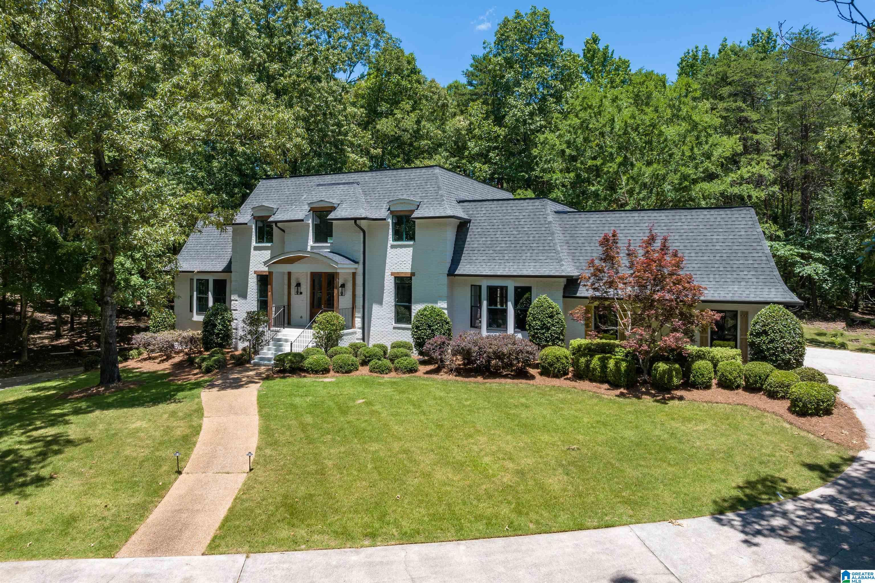 318 Valley View Road Pelham, AL 35124 - Photo 5 of 67